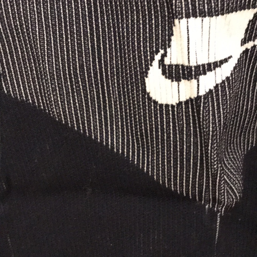 Nike Top - Picture 3 of 3